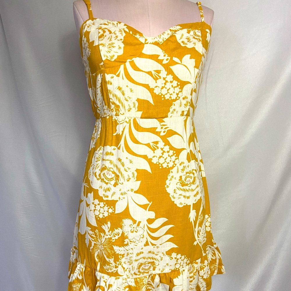 (Wild Fable)- Floral white and mustard skinny strap dress